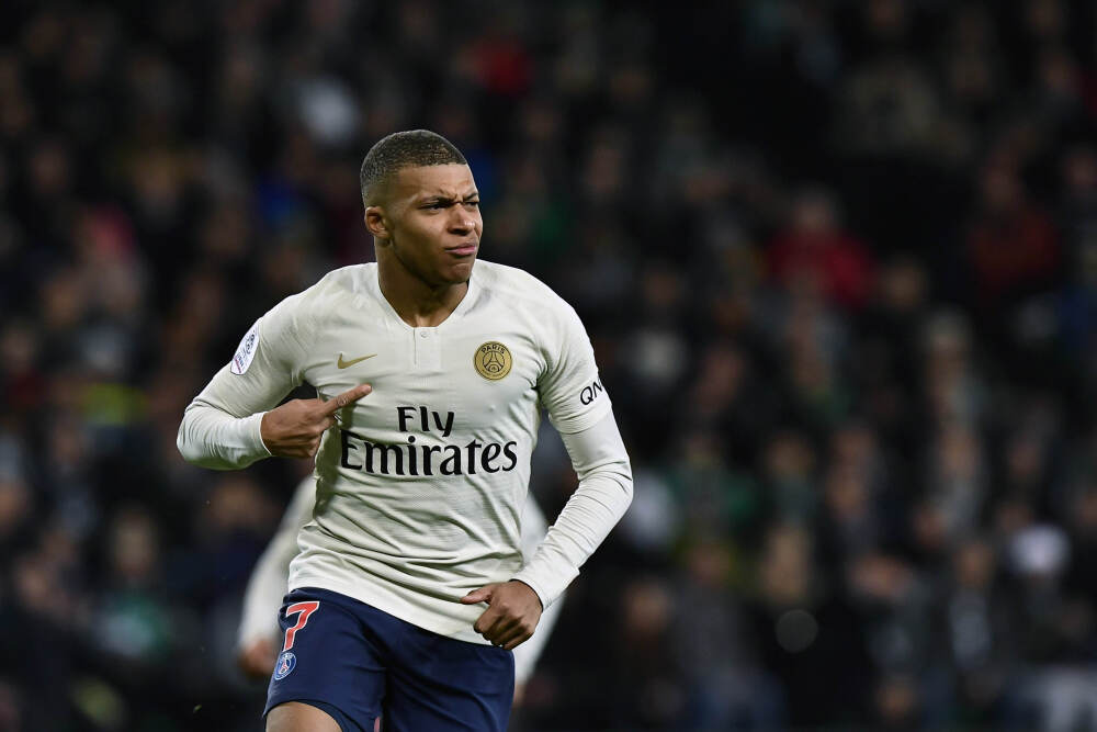 气候变化致欧洲雪季缩短 西班牙雪场多举措应对